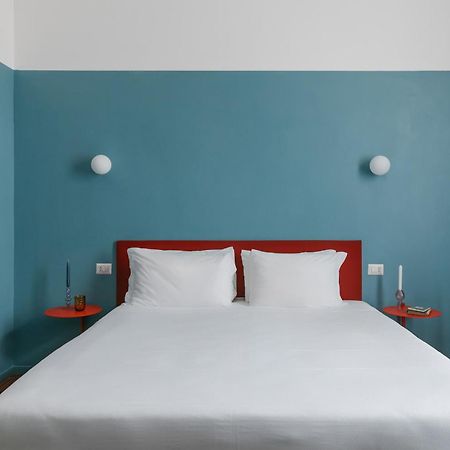 ローマ ナヴォナ ゴヴェモ ヴェチオ Bed & Breakfast エクステリア 写真